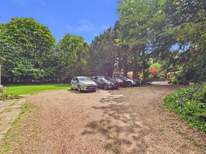 PARKING AREA- click for photo gallery